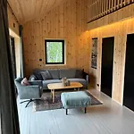 Newly Renovated In Sigerfjord, -vesterålen Feriehus Sortland